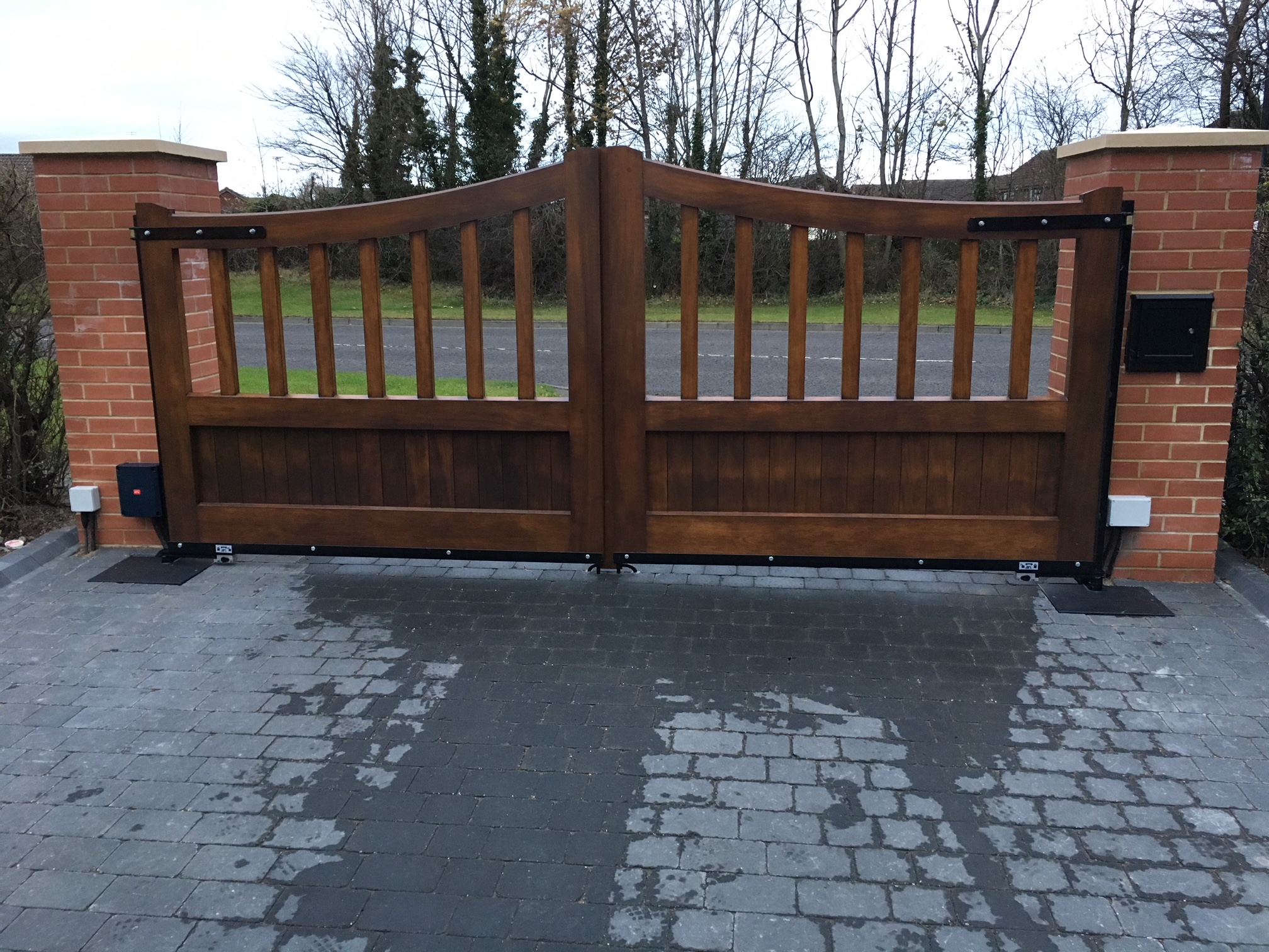 Automatic Gates